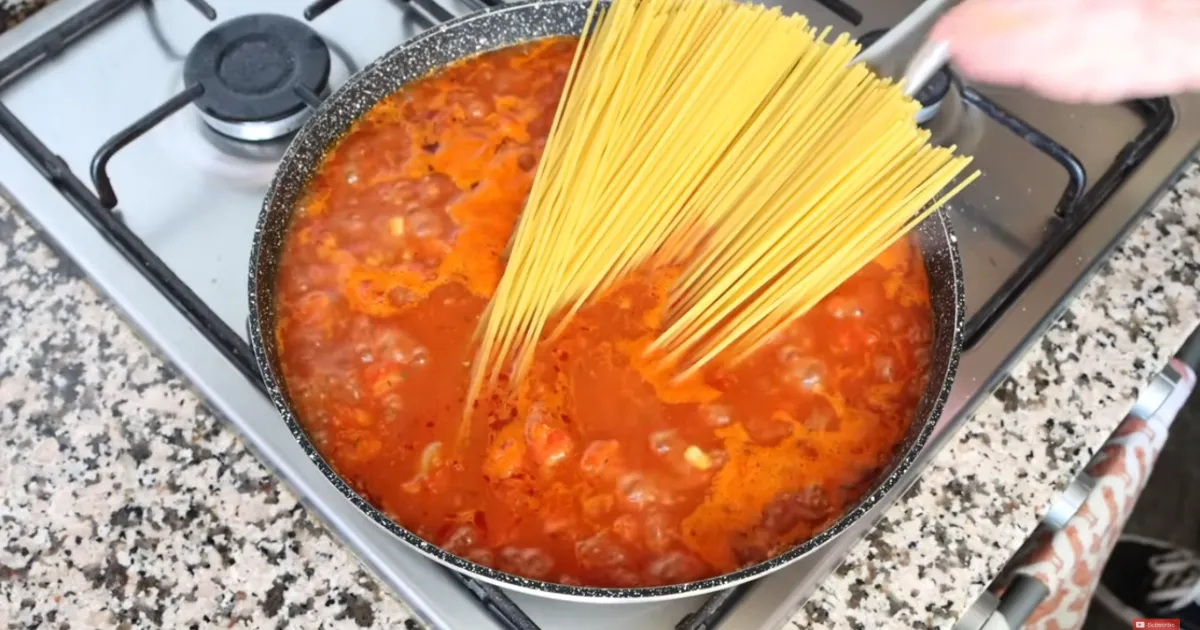 The Magic of Spagetti – A Super Easy and Mouthwatering Recipe for Every Occasion