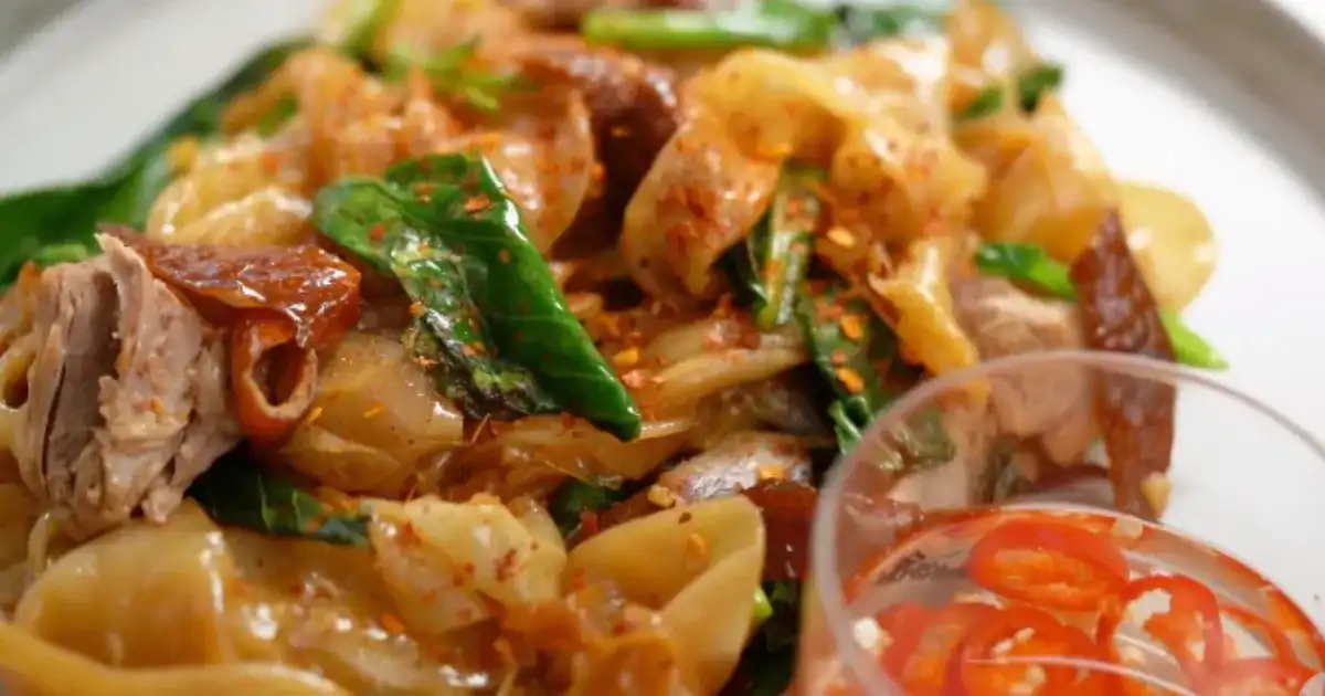 Savor the Flavors of Thailand with Homemade Beef Pad Thai